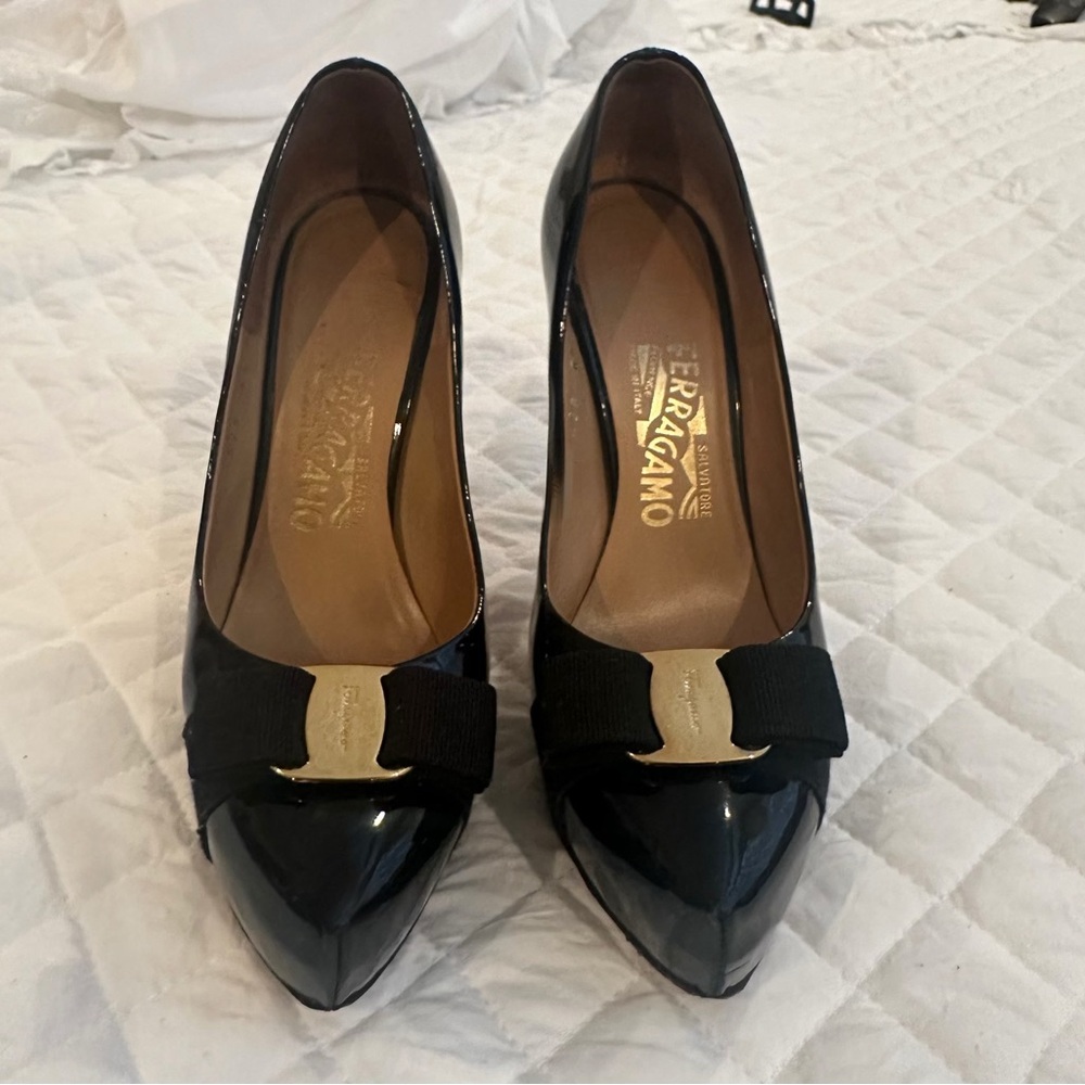Salvatore ferragamo heels